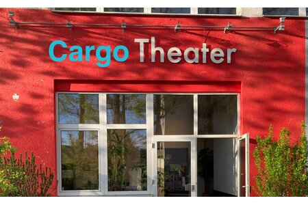 Cargo Theater im H15